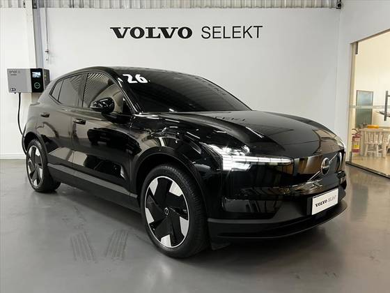 VOLVO EX30 51 KW ELÉTRICO PLUS